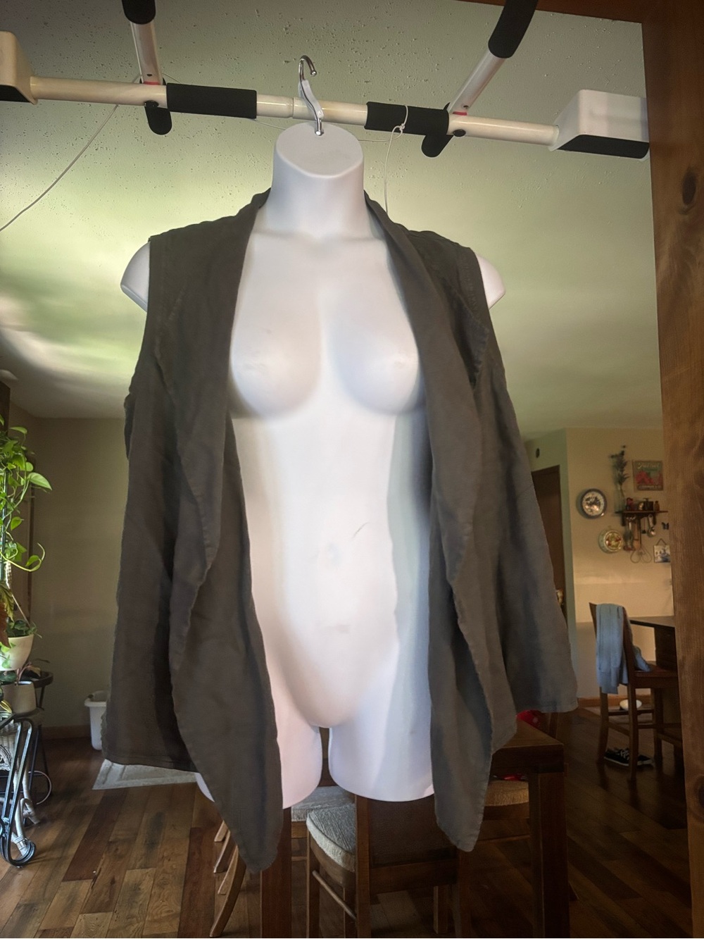Flax Women’s 100% Linen Olive Draped Open-Front Sleeveless Vest Size M